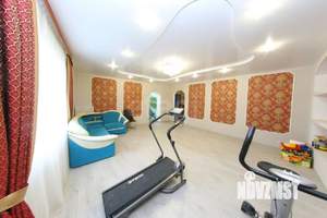 Дом 217м², 2-этажный, участок 10 сот.  