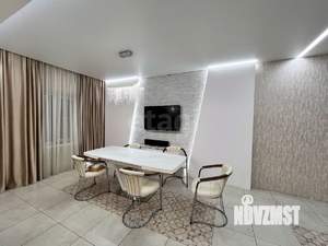 Дом 175м&sup2;, 2-этажный, участок 10 сот.  