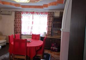 Дом 280м², 2-этажный, участок 15 сот.  