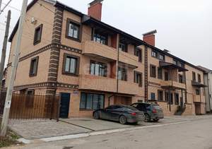 Дом 142м², 2-этажный, участок 1 сот.  