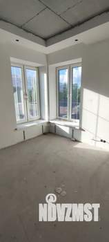 Дом 888м², 3-этажный, участок 7 сот.  