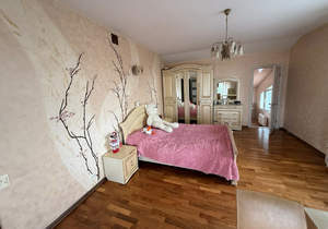 Дом 324м², 2-этажный, участок 12 сот.  