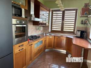 Коттедж 250м², 3-этажный, участок 11 сот.  