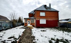 Дом 392м², 3-этажный, участок 18 сот.  