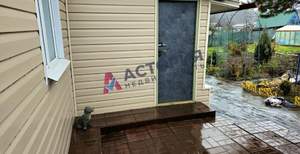 Дом 50м², 2-этажный, участок 6 сот.  