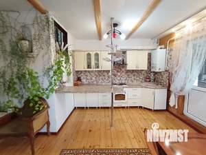 Дом 302м², 2-этажный, участок 30 сот.  