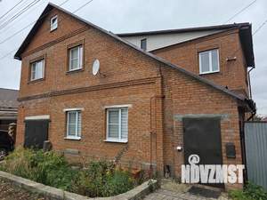 Коттедж 309м², 3-этажный, участок 6 сот.  