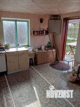 Дом 35м², 3-этажный, участок 8 сот.  