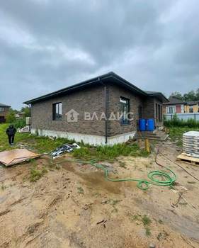 Дом 125м², 1-этажный, участок 10 сот.  