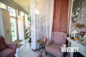 Дом 501м², 3-этажный, участок 13 сот.  