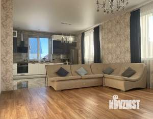 Коттедж 180м², 2-этажный, участок 10 сот.  