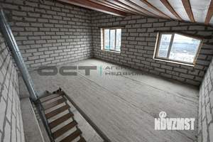 Дом 89м&sup2;, 2-этажный, участок 3 сот.  