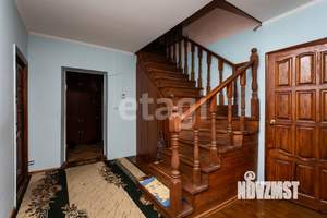 Дом 180м², 2-этажный, участок 4 сот.  