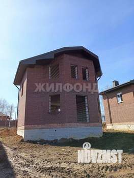 Коттедж 100м², 2-этажный, участок 6 сот.  