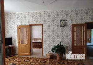 Дом 200м², 2-этажный, участок 15 сот.  