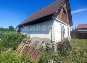 Дом 26м², 2-этажный, участок 9 сот.  