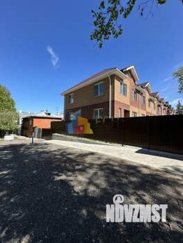 Таунхаус 140м&sup2;, 2-этажный, участок 3 сот.  