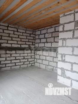 Дом 220м², 2-этажный, участок 10 сот.  