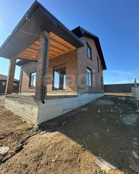 Дом 180м², 2-этажный, участок 7 сот.  