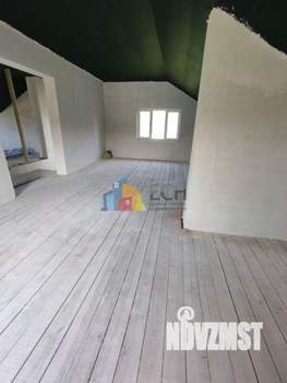 Коттедж 240м², 2-этажный, участок 11 сот.  