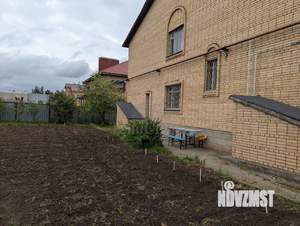Дом 280м², 3-этажный, участок 15 сот.  
