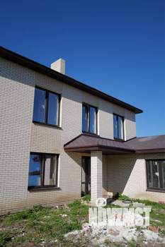 Дом 255м², 2-этажный, участок 15 сот.  