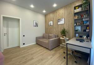 Дом 220м², 2-этажный, участок 12 сот.  