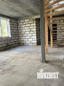 Дом 106м&sup2;, 3-этажный, участок 3 сот.  