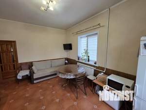 Коттедж 309м², 3-этажный, участок 6 сот.  