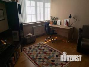 Дом 190м², 2-этажный, участок 10 сот.  