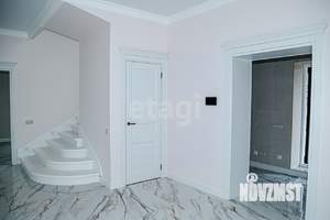 Дом 264м², 2-этажный, участок 12 сот.  