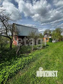 Дом 35м², 2-этажный, участок 6 сот.  