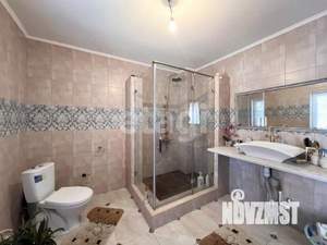 Дом 260м², 2-этажный, участок 9 сот.  