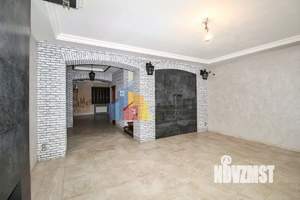 Коттедж 219м², 2-этажный, участок 10 сот.  