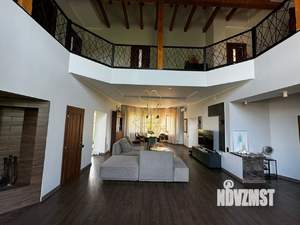 Дом 497м², 2-этажный, участок 10 сот.  