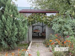 Дом 350м², 3-этажный, участок 10 сот.  