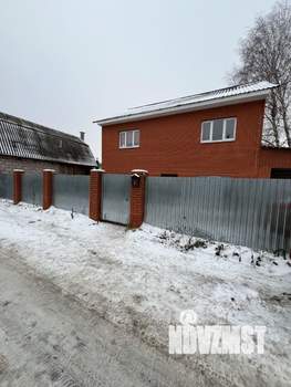 Дом 150м², 2-этажный, участок 10 сот.  