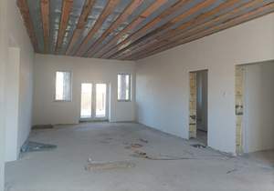 Дом 150м², 1-этажный, участок 10 сот.  
