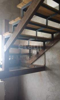 Дом 292м², 2-этажный, участок 18 сот.  