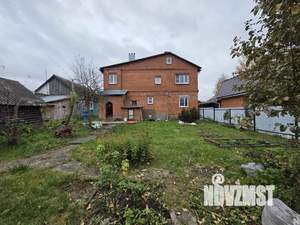 Коттедж 309м², 3-этажный, участок 6 сот.  