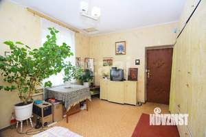 Дом 206м², 2-этажный, участок 6 сот.  