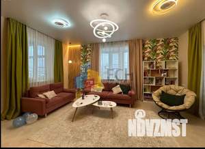 Коттедж 130м², 2-этажный, участок 9 сот.  