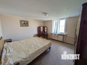 Коттедж 330м², 2-этажный, участок 6 сот.  