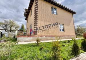 Дом 220м², 2-этажный, участок 10 сот.  