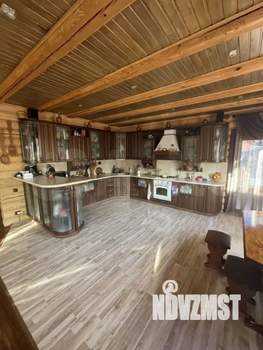 Коттедж 210м², 2-этажный, участок 12 сот.  