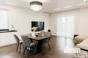 Дом 139м², 1-этажный, участок 8 сот.  