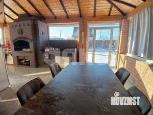 Дом 180м², 2-этажный, участок 10 сот.  