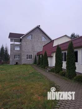 Дом 586м², 3-этажный, участок 15 сот.  