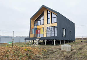 Дом 148м², 2-этажный, участок 10 сот.  