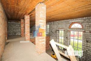 Коттедж 330м&sup2;, 2-этажный, участок 15 сот.  